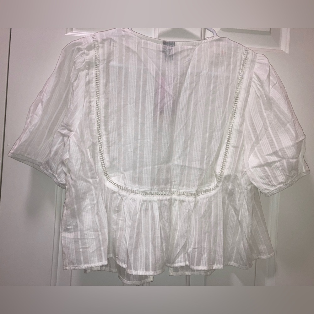 Women's Puff Sleeve Flyaway Blouse - Wild Fable White Size Large new - Picture 5 of 5